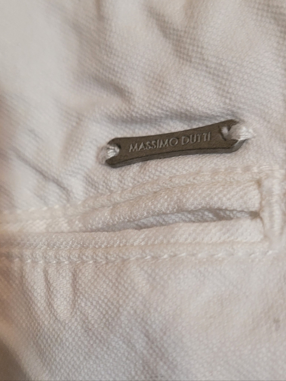 Mossimo Dutti Classic White Women's 14 Cotton Shorts - Lightweight Summer Staple - Picture 9 of 10